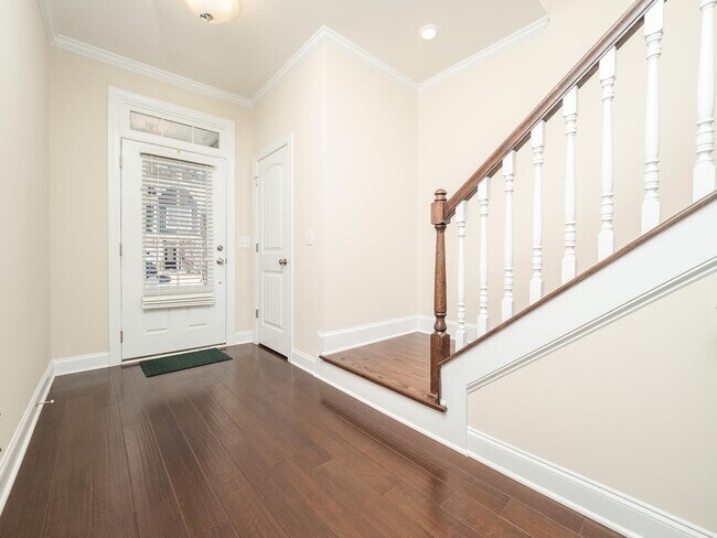 Photo - Gorgeous Luxury 3 Bedroom 2.5 Bath Townhom... Townhome