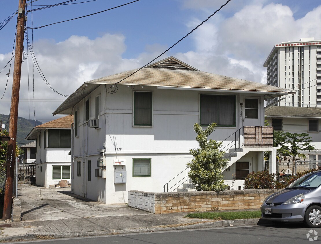 Primary Photo - 2228 Fern St