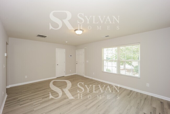 Foto del edificio - Gorgeous 4 bedroom colonial!