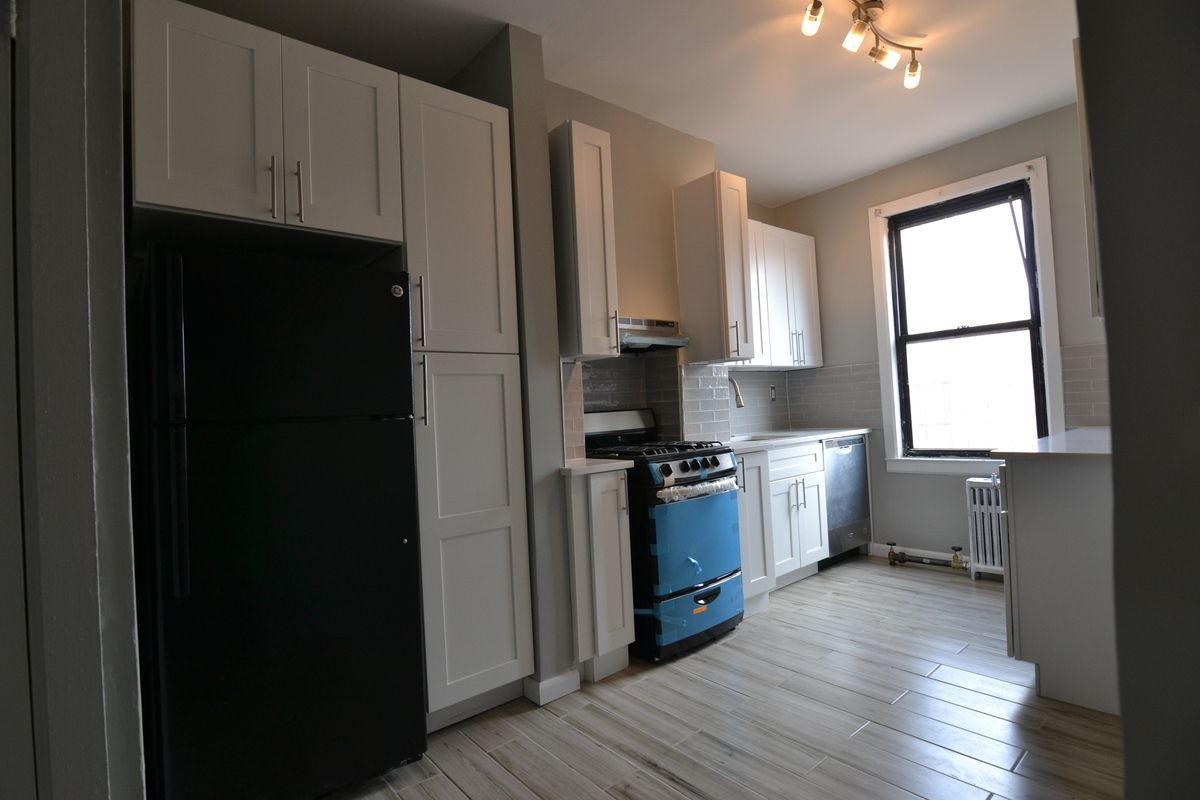 Foto principal - 69 Eldert St