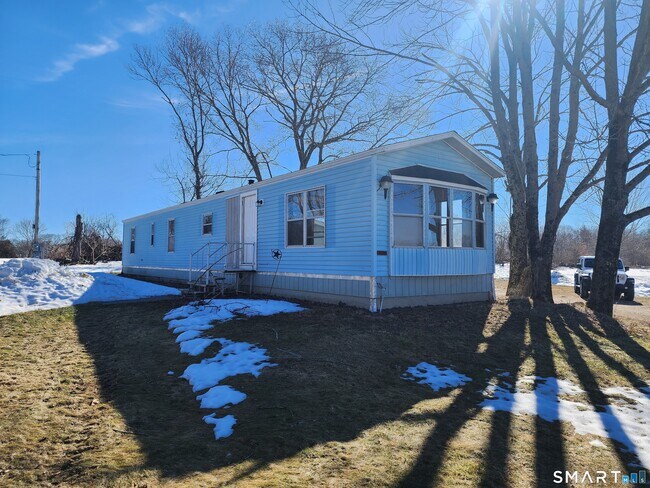 Foto del edificio - 216 Angel Rd