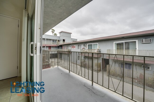 Building Photo - 8140 Langdon Ave