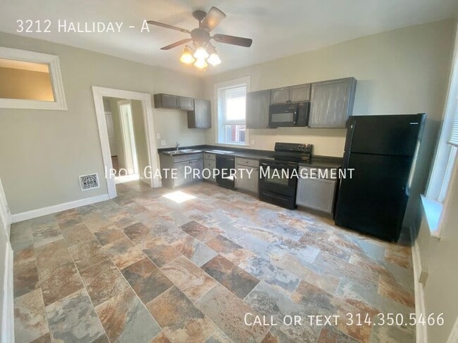 Building Photo - 3212 Halliday-A