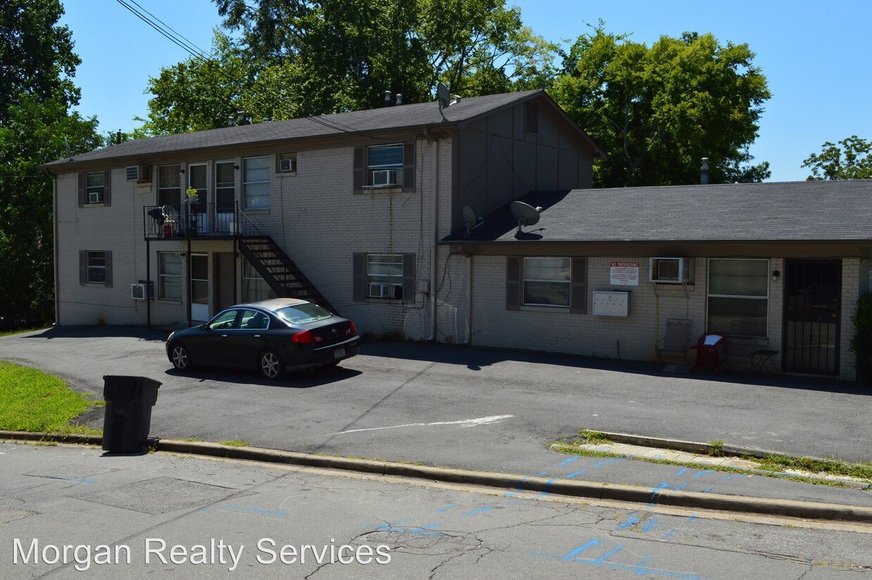 Primary Photo - 1821 25th Ct S