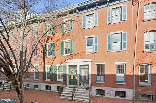 Photo - 1719-21 Wallace St Apartment