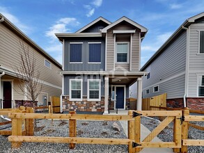 Building Photo - 364 N Addison Way