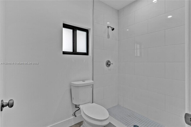 Foto del edificio - 709 SW 11th Ave
