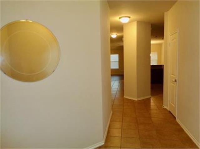 Building Photo - 9700 Starfire Dr