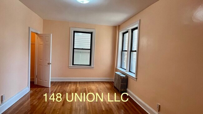 Foto del edificio - 148 37th St