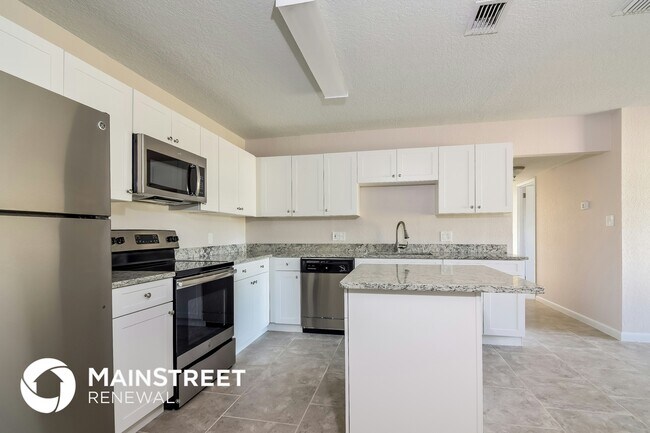 Building Photo - 3610 W Leila Ave