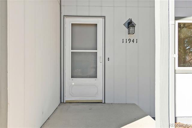 Building Photo - 11941 S Clayson St