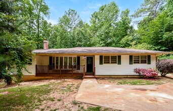 Building Photo - 4630 Cresant Ln