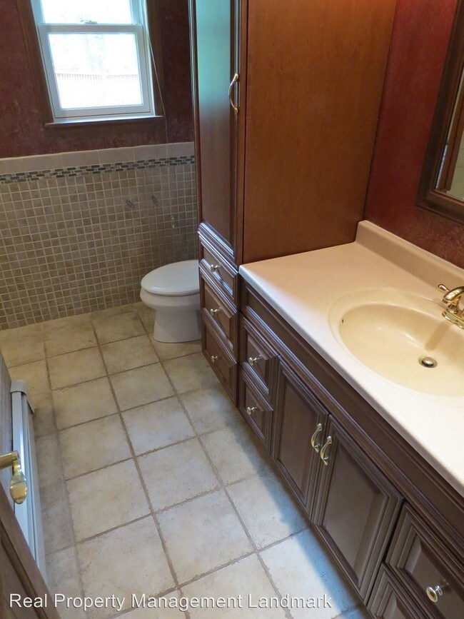 Building Photo - 3 br, 2 bath House - 28 Winston Drive