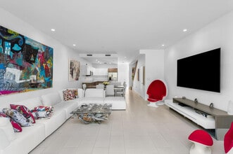 Building Photo - 2477 NE 135th St