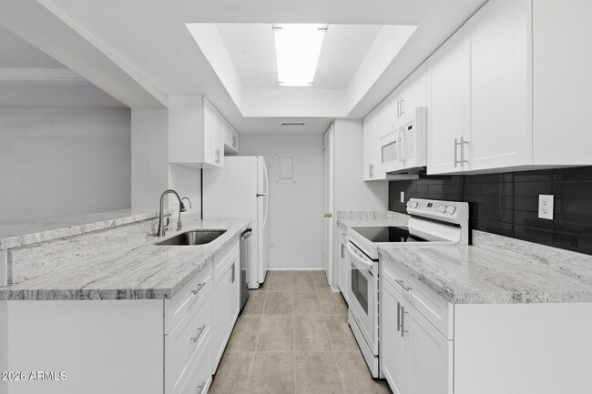 Foto del edificio - 780 E Eugie Ave