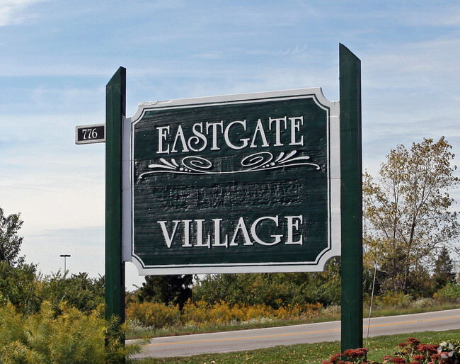 Foto del edificio - Eastgate Village