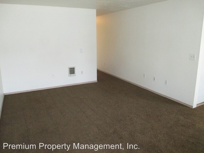 Building Photo - 270-290 Mahrt Ln SE