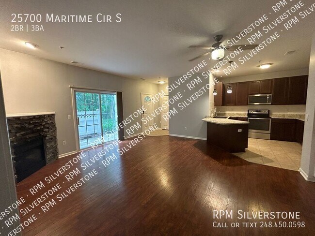 Building Photo - Spacious 2-bedroom