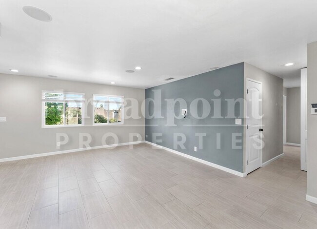 Foto del edificio - 2512 Wanek Rd