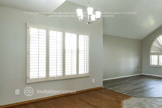 Foto del edificio - 9145 W Evans Dr
