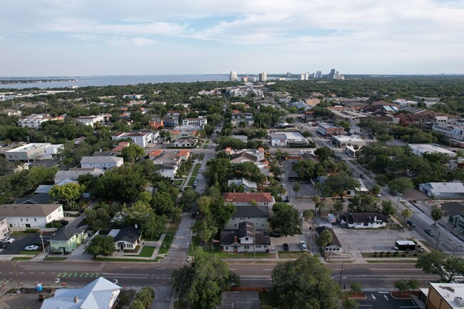 Foto del edificio - 203 S Westland Ave