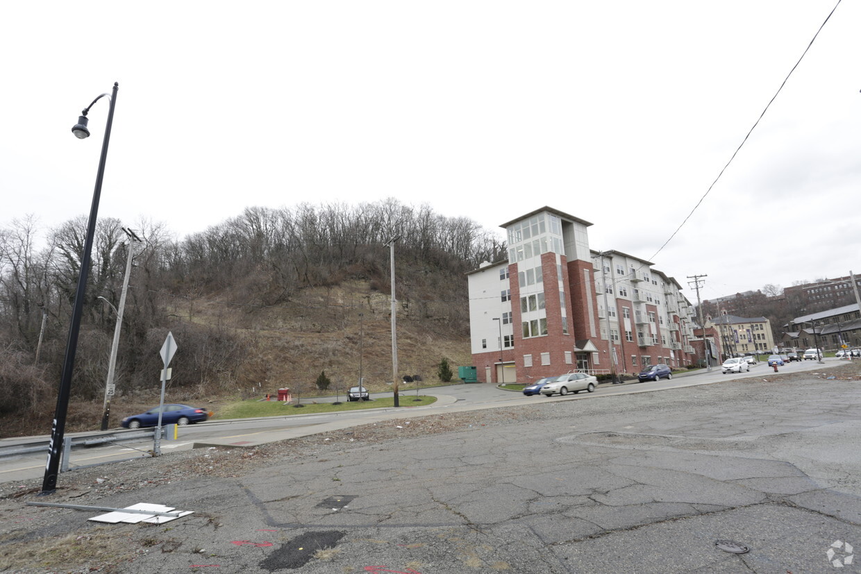 Primary Photo - Portal Place Phase II