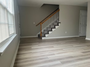 Building Photo - 138 Cambridge Dr