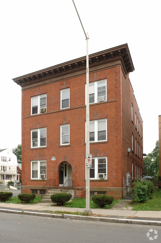 Building Photo - 1037 Capitol Ave