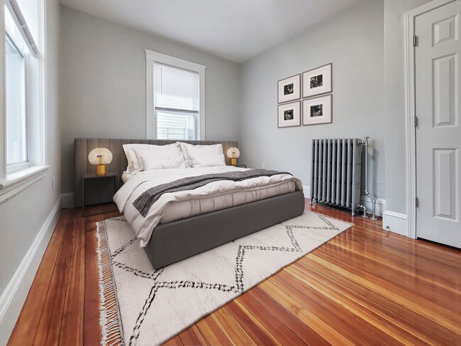 Building Photo - 108 Callender St