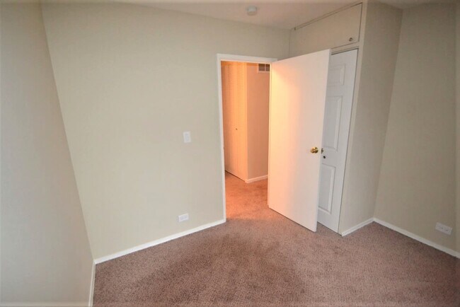 Building Photo - 439 Saint Marys Pkwy