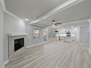 Building Photo - 14 Pickering Dr