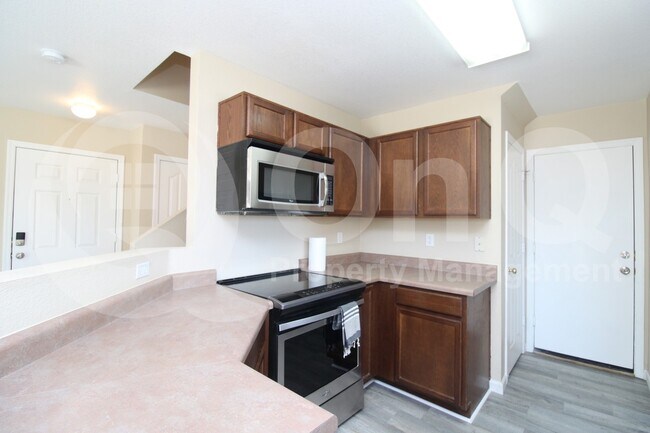 Foto del edificio - 9607 N 81st Dr
