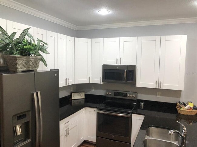 Building Photo - 6921 Interbay Blvd