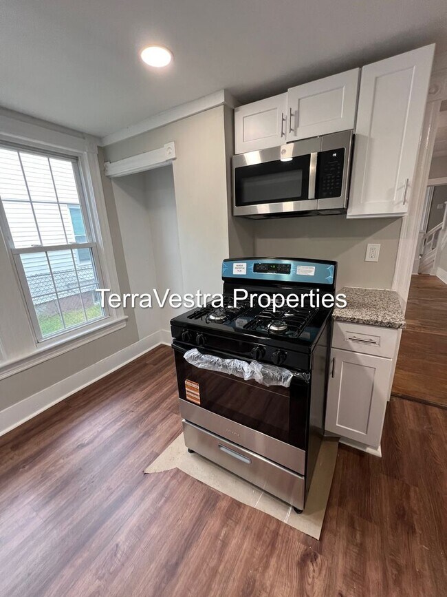 Foto del edificio - 4 Bed in Millville! Eligible for $500 Security Deposit.