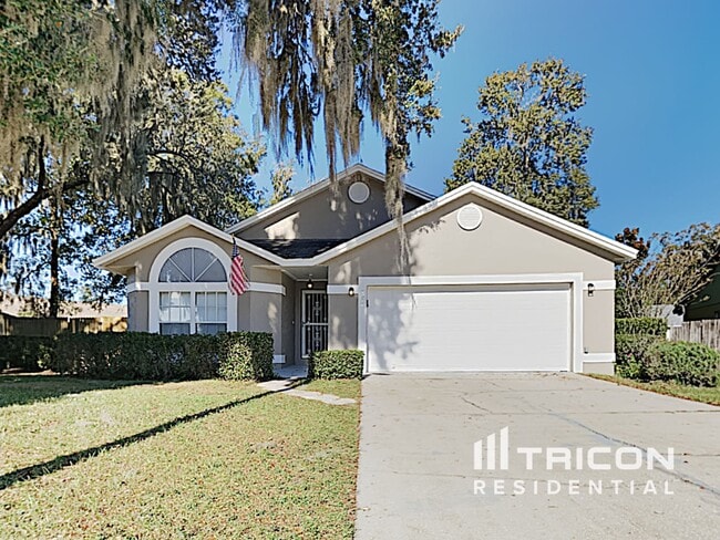 Building Photo - 3910 Creek Woods Dr