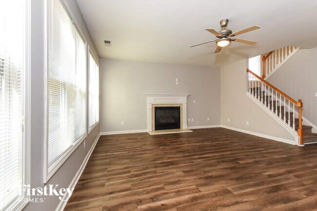Foto del edificio - 3075 Highgreen Trail