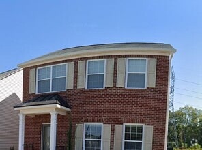 Building Photo - 3122 Imperial Cir SW