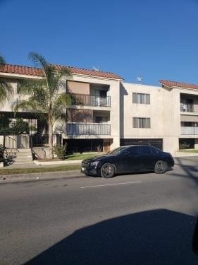 Foto del edificio - 13925 Sherman Way