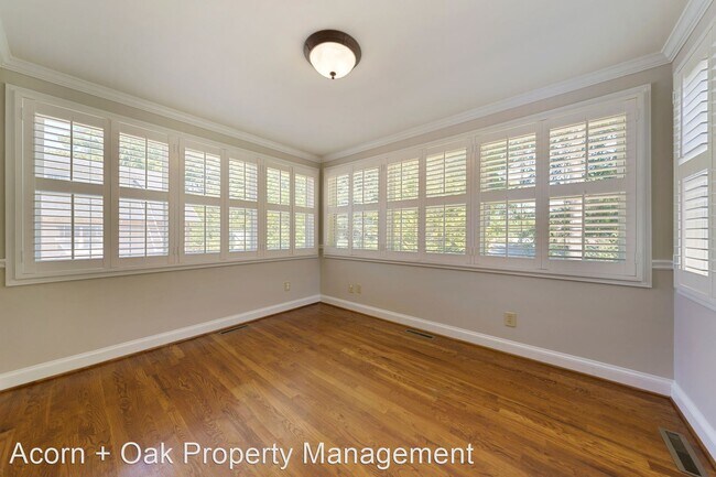 Building Photo - 3 br, 3 bath House - 2306 Pershing Street