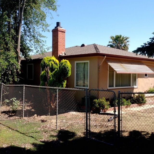 Primary Photo - House For Rent in Escalon