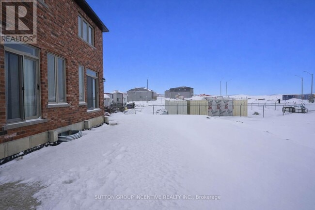 Building Photo - 3 Ranch Ter