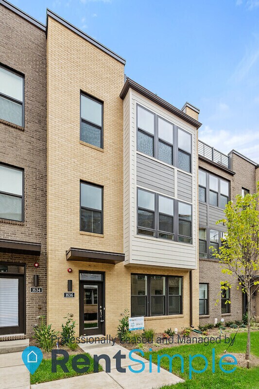 Building Photo - 1636 Bandit Loop