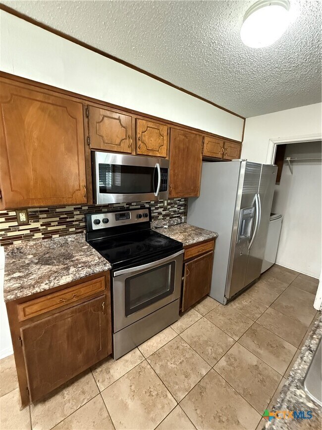 Foto del edificio - 2401 Ridglea Ct