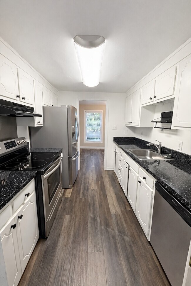 Foto del edificio - 2317 Patriot Way