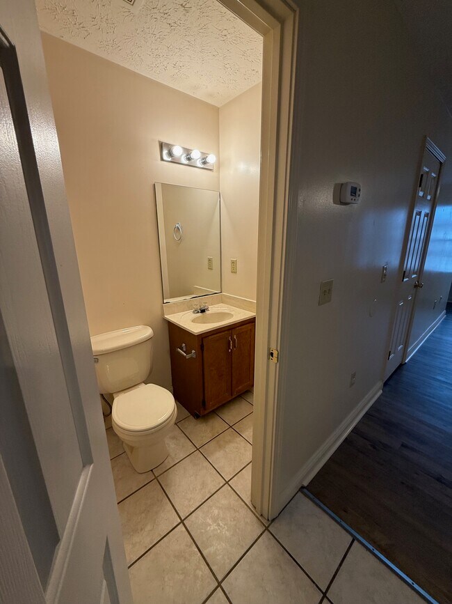 Foto del edificio - 61 Jade Ct