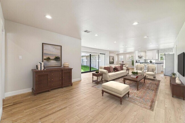 Building Photo - 3203 S Braeswood Blvd