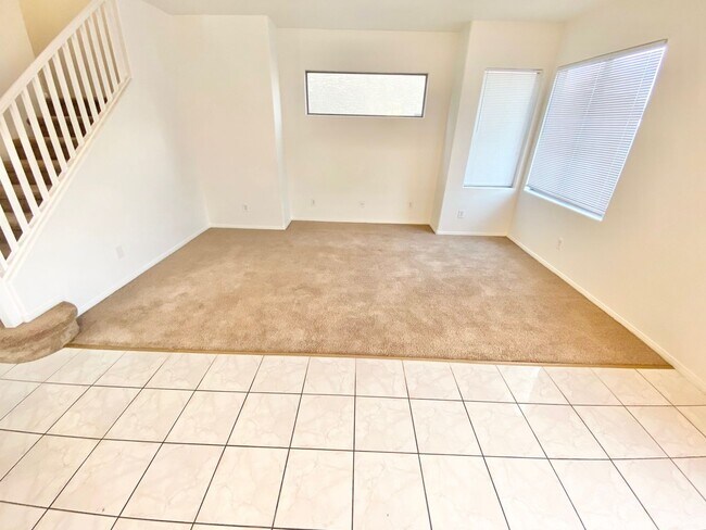 Building Photo - ADORABLE 2 STORY HOME 5 BEDROOMS/ 2 FULL B...