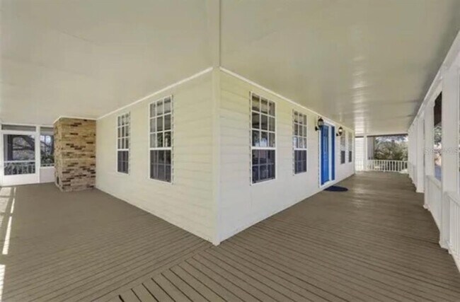 Foto del edificio - 9332 Windy Ridge Rd