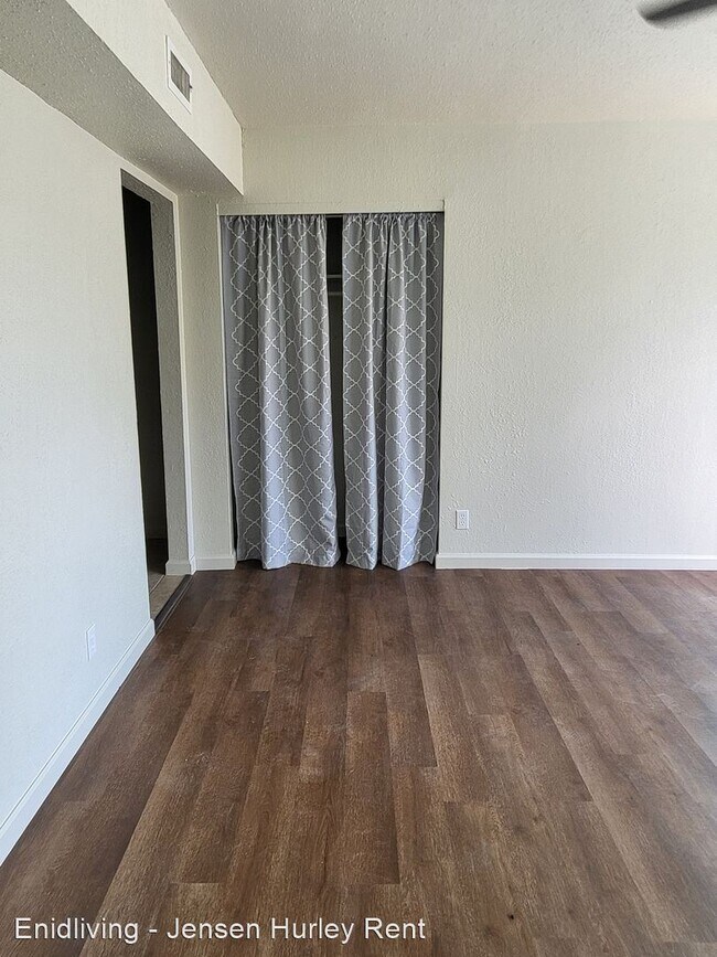 Building Photo - 2 br, 1 bath House - 1926 MOSHER DRIVE APT D
