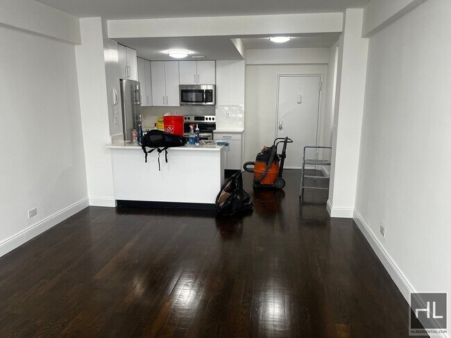 Building Photo - 1-BR on E. 69th St